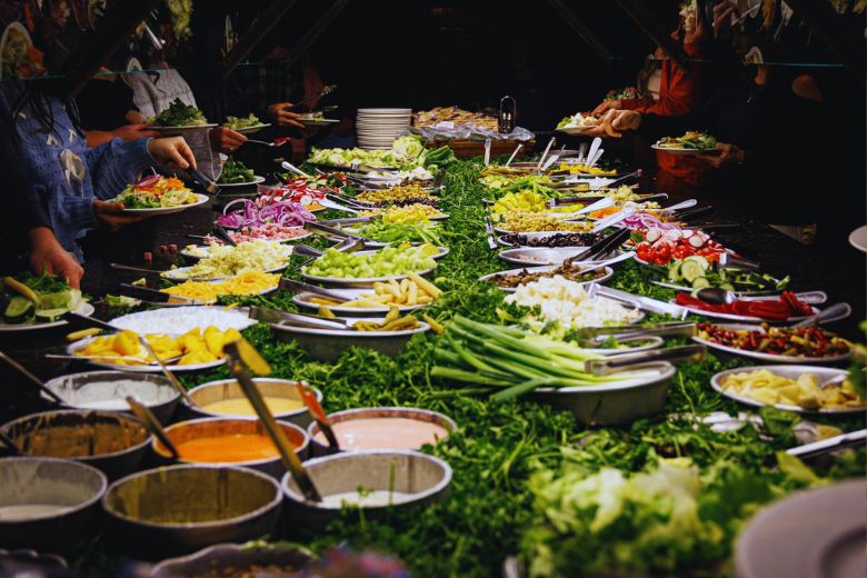 Top 5 Places for Fresh and Delicious Salads in Gatlinburg